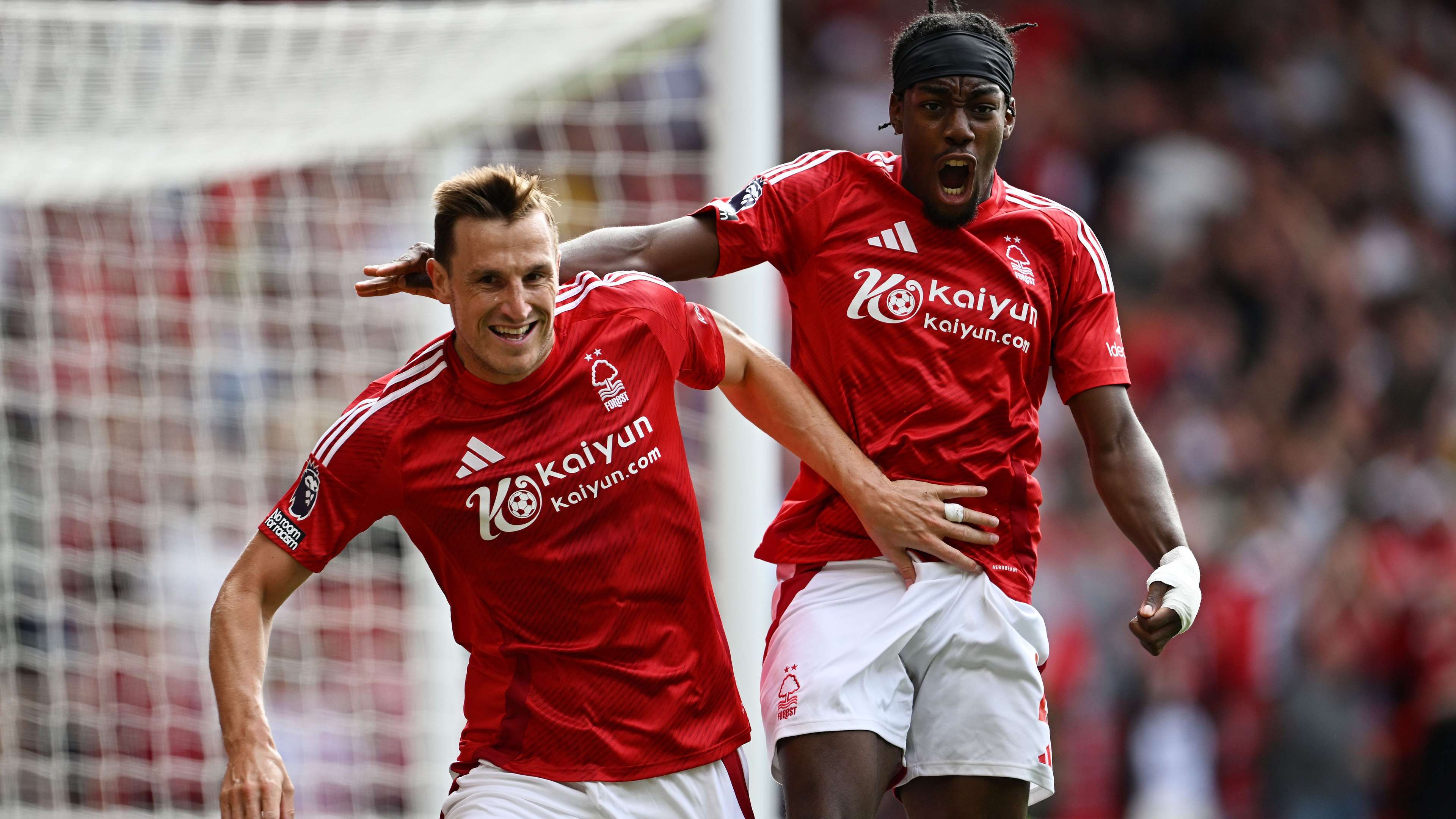 制约比赛的 制约比赛的